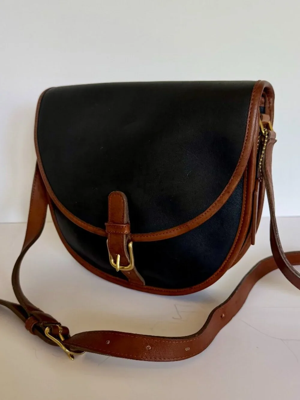 Vintage COACH Spectator Collection Riding Bag, Style 6750, in Navy and Tabac Tan